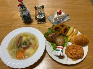 クリスマスお食事会を行いました✷