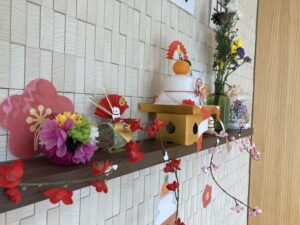 遅ればせながら・・・